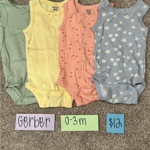 Gerber Kids Bodysuits in Green, Yellow, Peach, and Blue, never worn